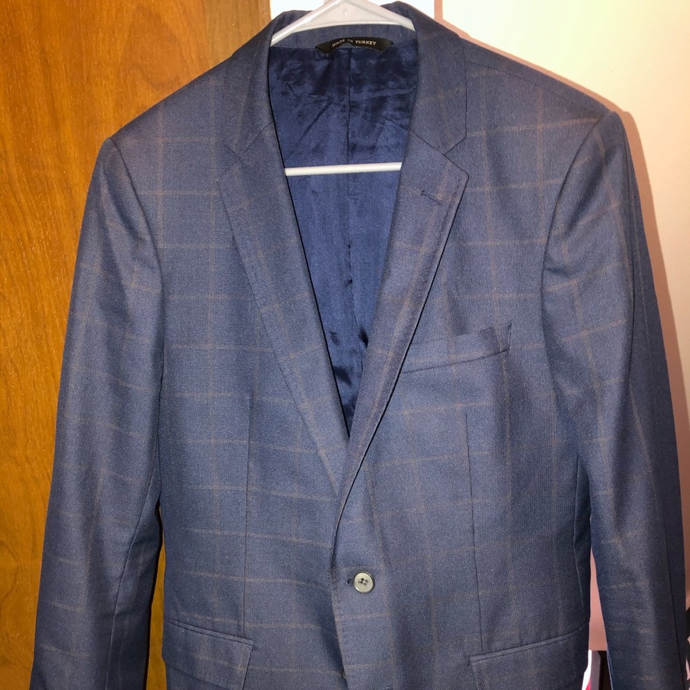 Sarar Interview suit (Jacket & Pants) - Picture 2 of 8
